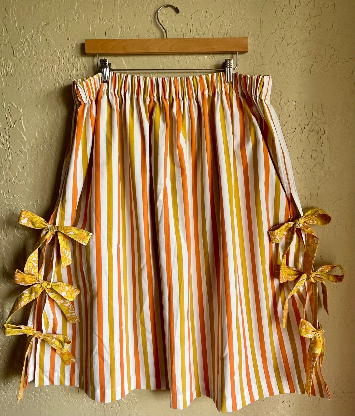 Tangerine Stripe Midi Bow Skirt - XXL