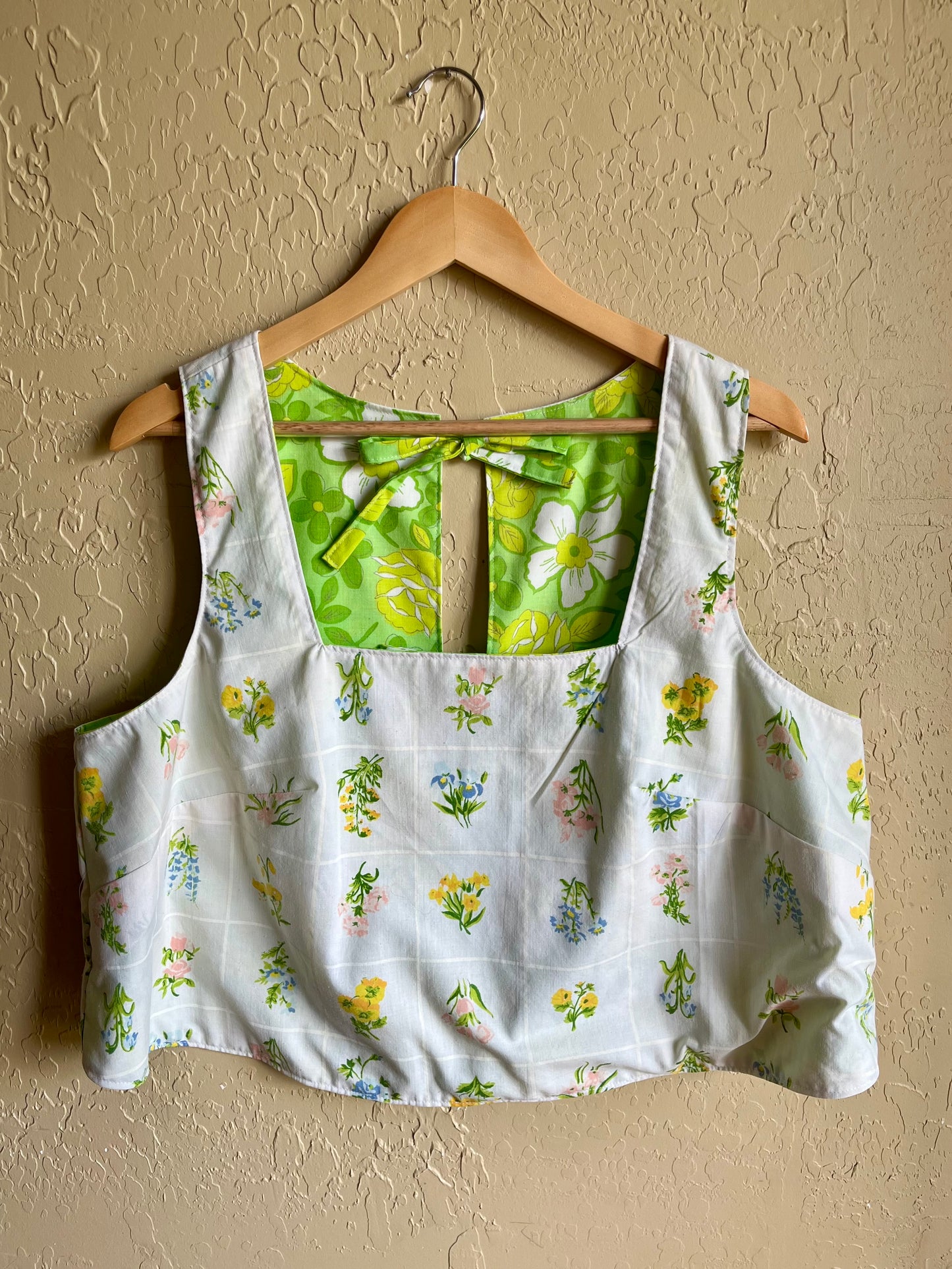 Lime Garden / Market Bouquet Reversible Donna Top - XL