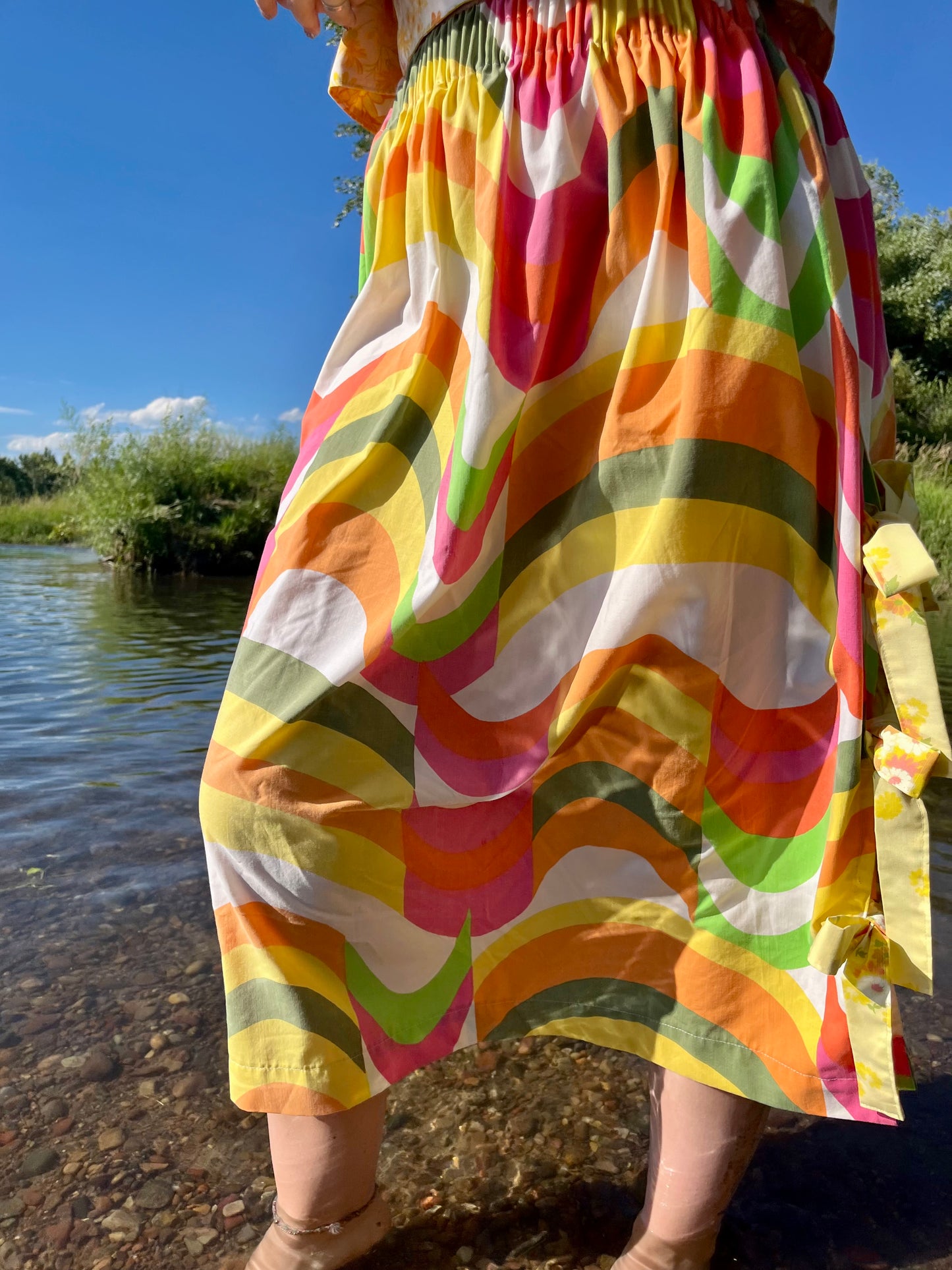 Groove Midi Bow Skirt - Small