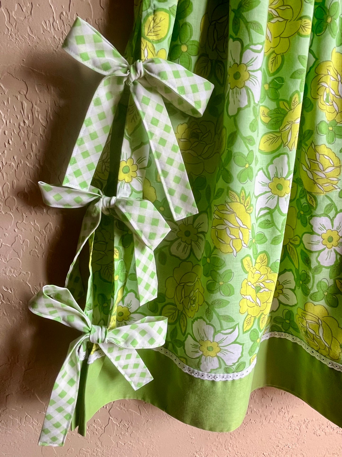 Lime Garden Midi Bow Skirt - Large