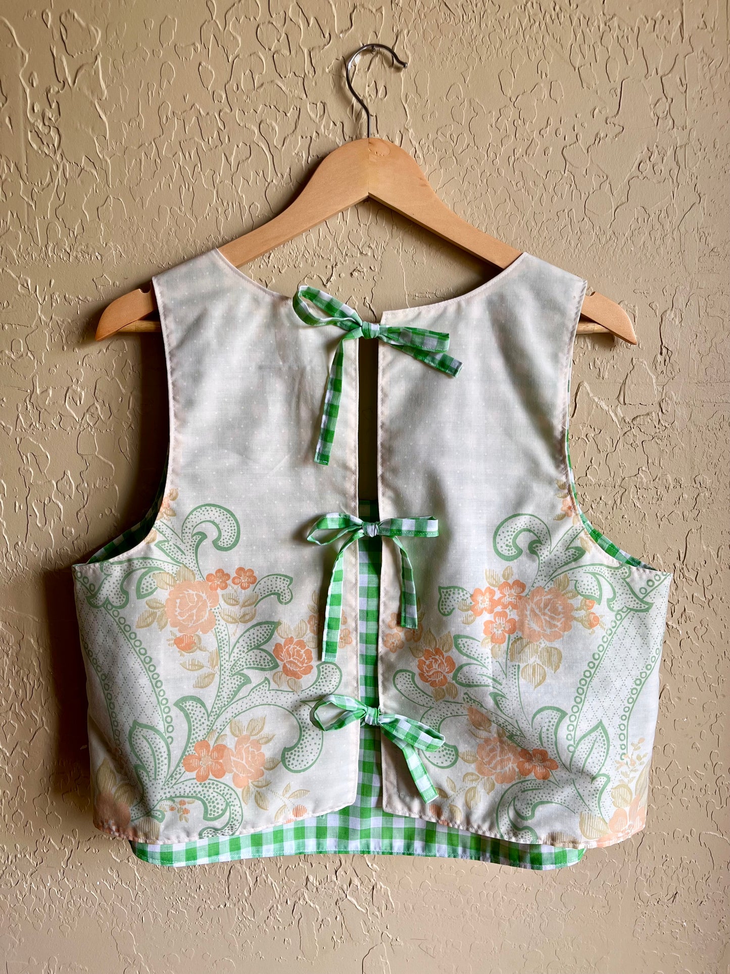 Peach Pit / Kelly Gingham Reversible Donna Top - XL