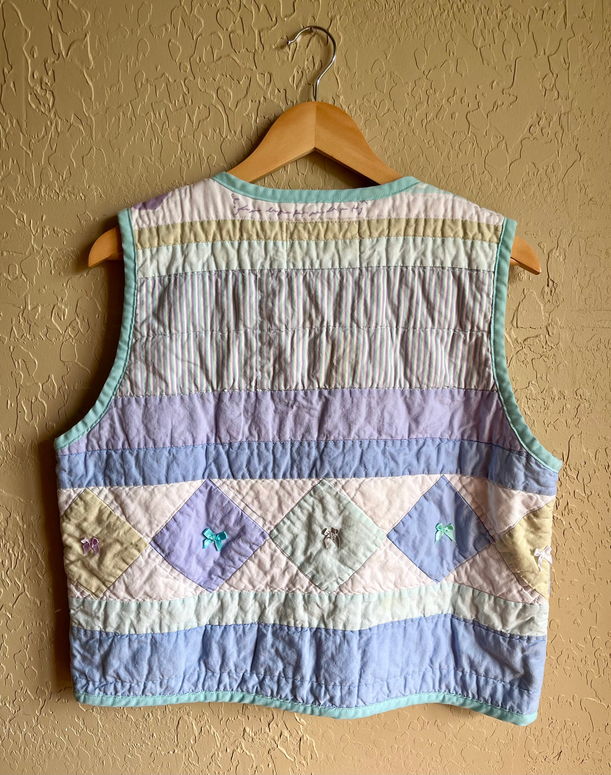 Blueberry Cream Quilted Vest - Large