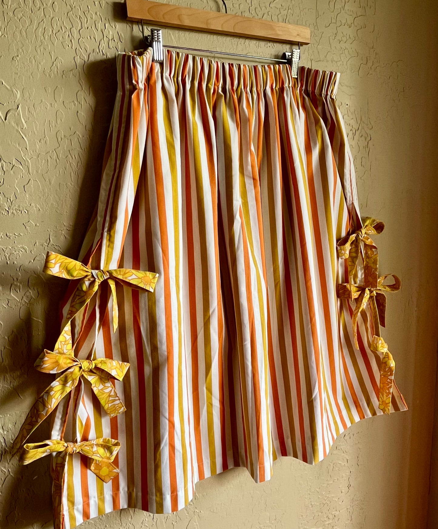 Tangerine Stripe Midi Bow Skirt - XXL