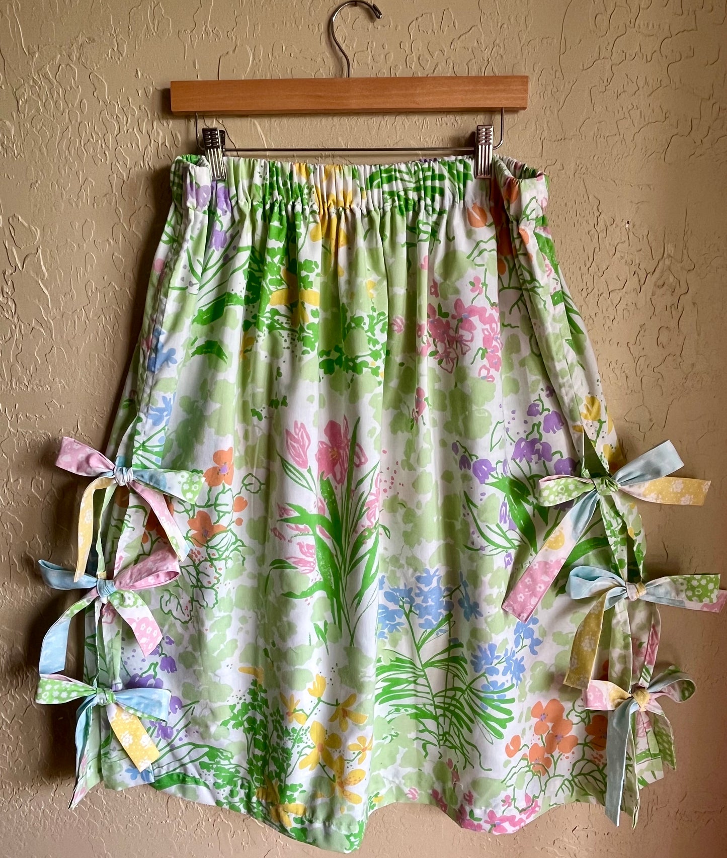Garden Scribbles Midi Bow Skirt - XL