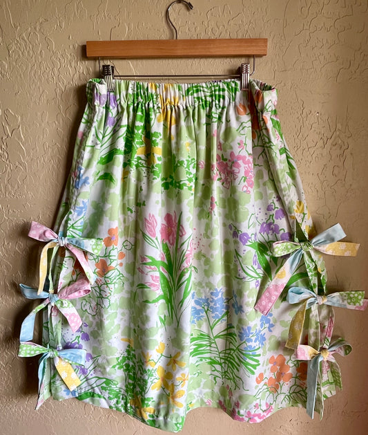 Garden Scribbles Midi Bow Skirt - XL