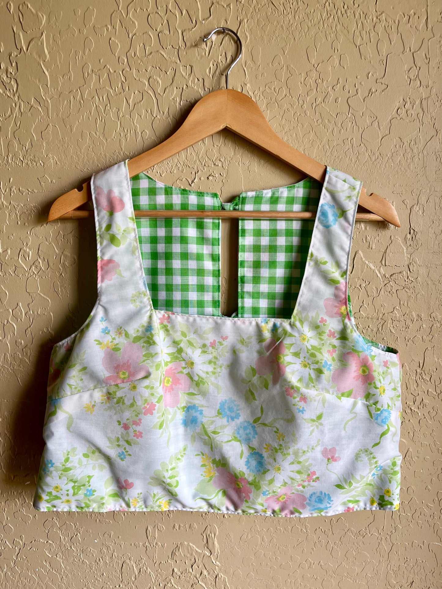 Pastel Meadows / Kelly Gingham Reversible Donna Top - Medium