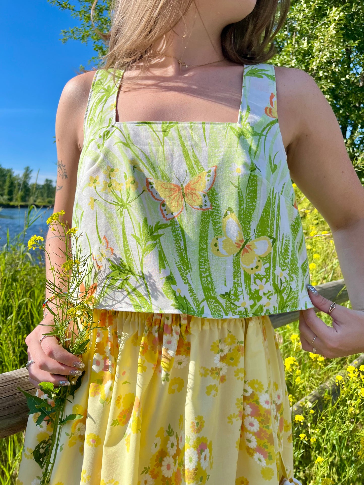 Butterfly Garden / Marigold Reversible Donna Top - Small