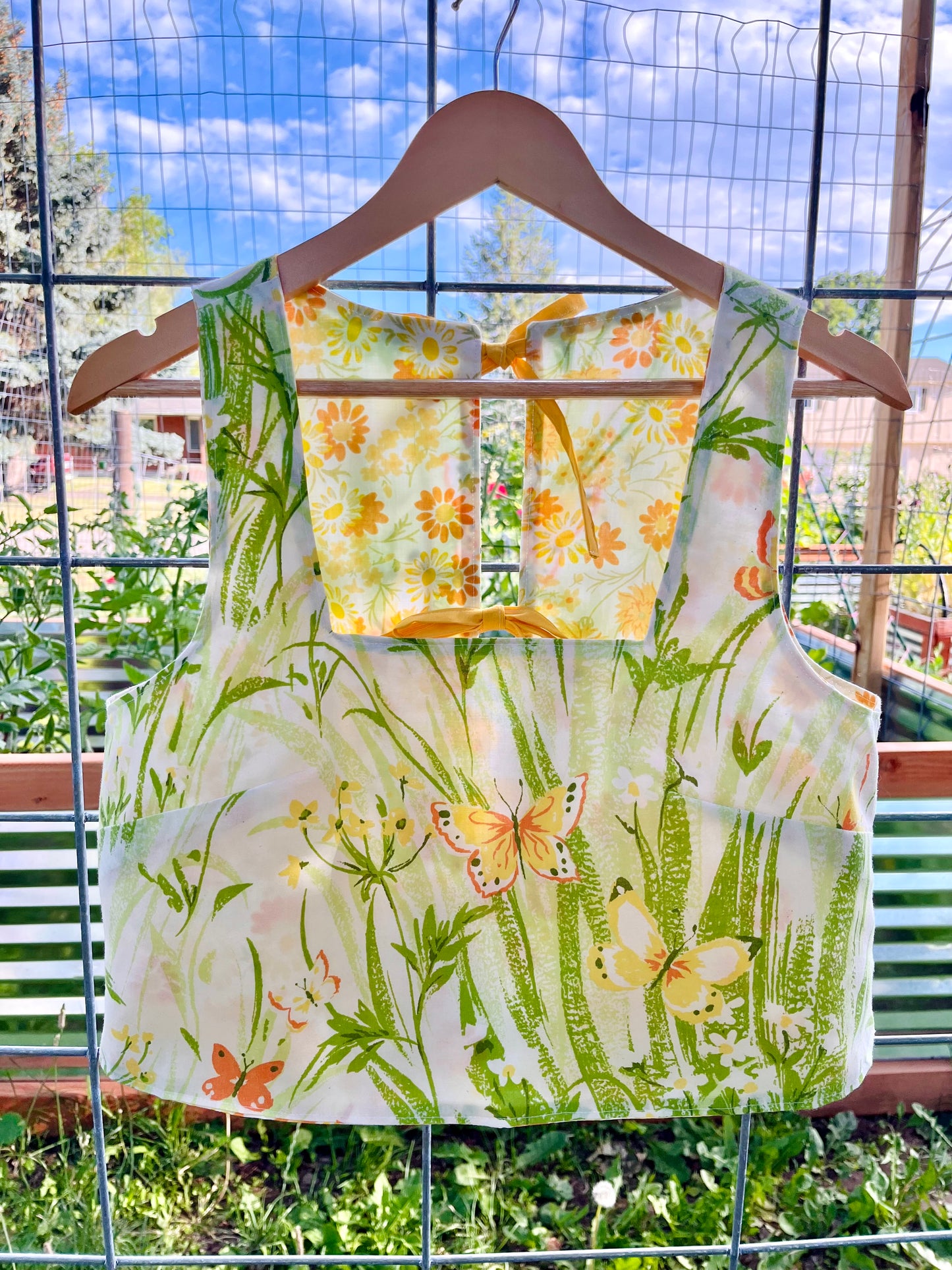 Butterfly Garden / Marigold Reversible Donna Top - Small
