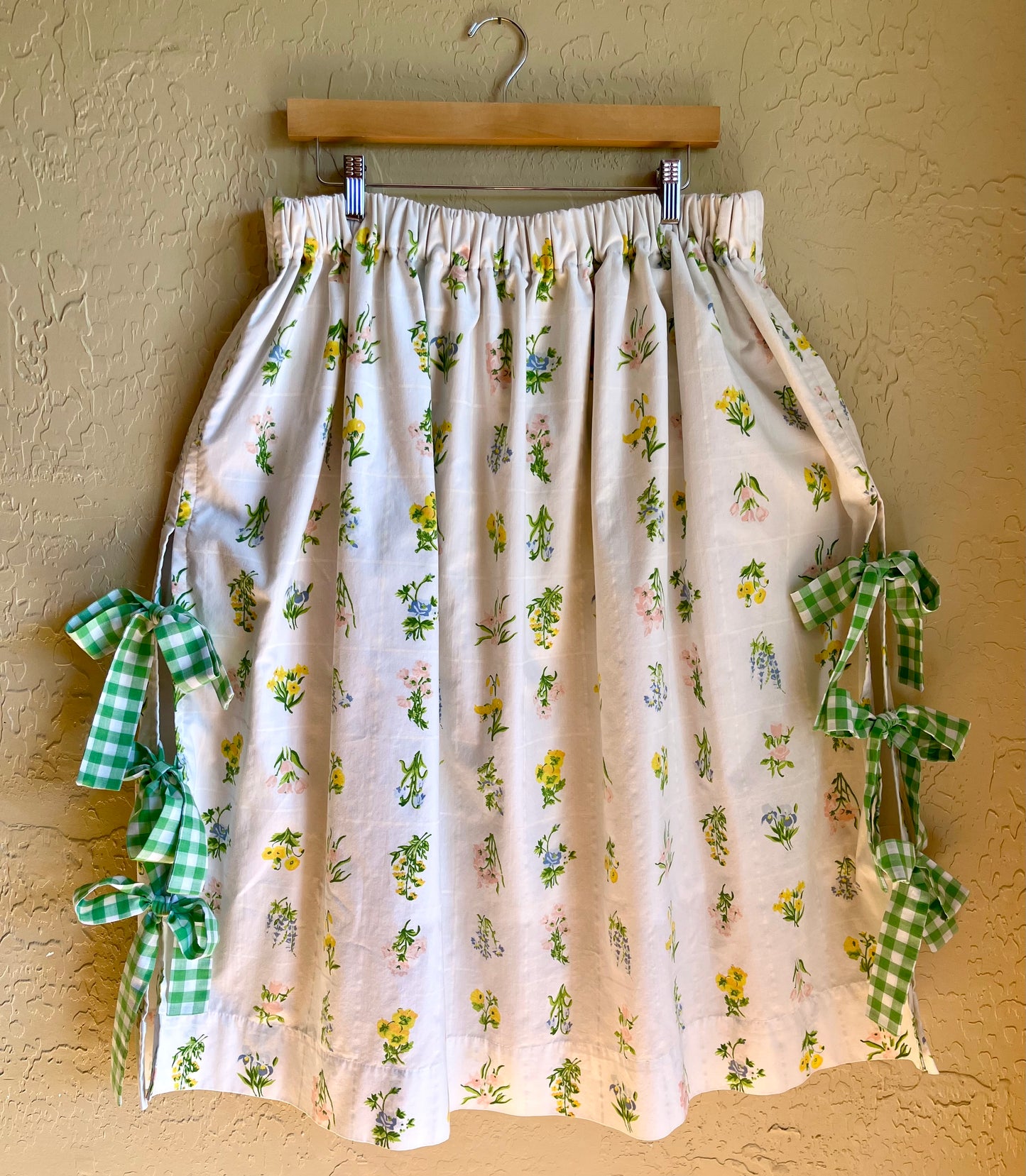 Ditsy Bouquet Midi Bow Skirt - XXL