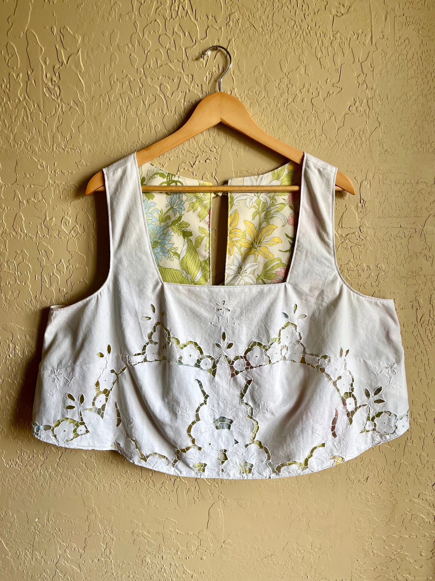 Victoria / Cottage Garden Reversible Donna Top - 2X