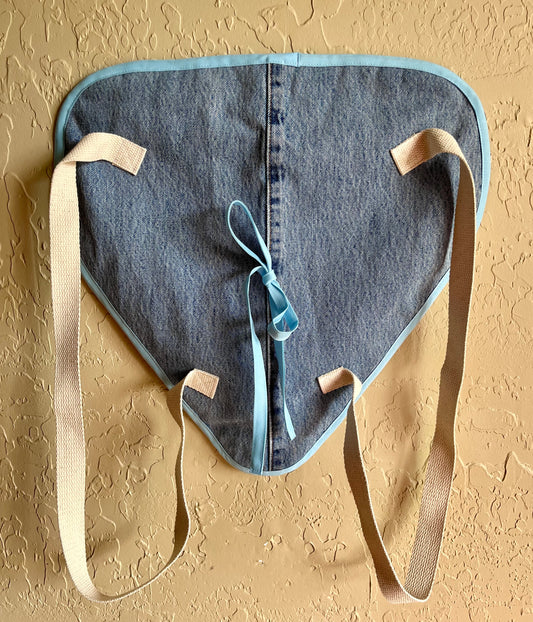 Daisy Dukes Bouquet Sling
