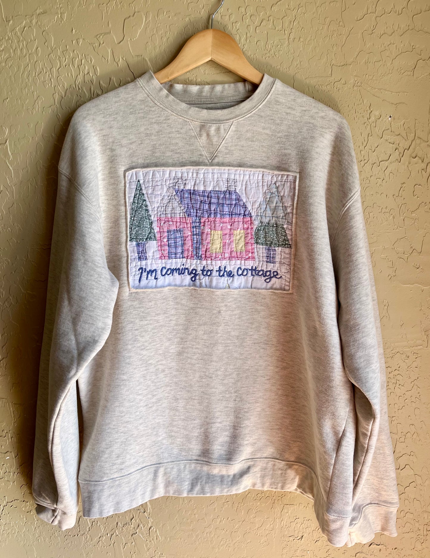 “I’m Coming the the Cottage” Embroidered Crewneck - XL